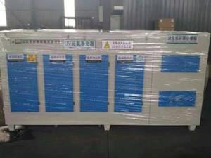 光氧活性炭一體機(jī)特點設(shè)備圖片